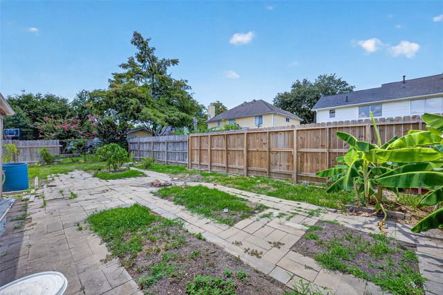 6510 Grand Haven Drive, Houston, TX 77088