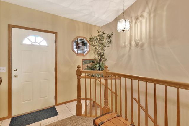 710 Lakewood Ct, Augusta, KS 67010