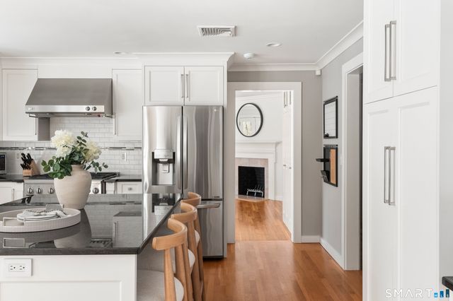 117 Weston Road, Westport, CT 06880