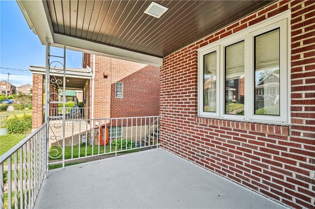 525 Loretto ROAD, Greenfield, PA 15217
