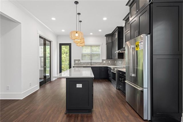 185 Brush Creek Court, Stockbridge, GA 30281