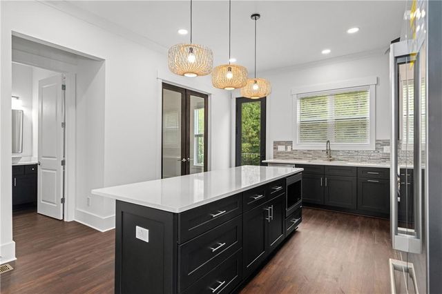 185 Brush Creek Court, Stockbridge, GA 30281