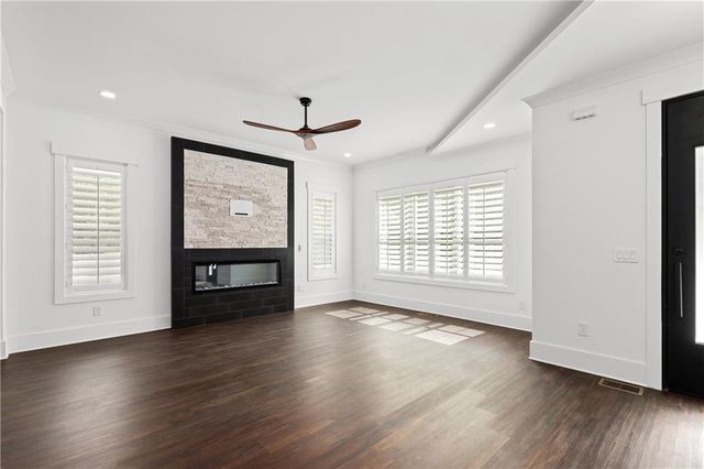 185 Brush Creek Court, Stockbridge, GA 30281