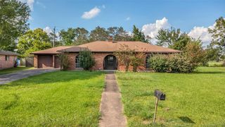 3400 Coachman Drive, Baytown, TX 77521