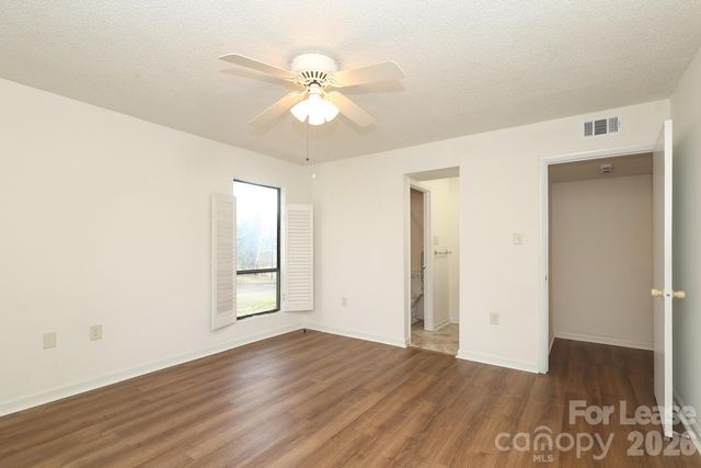 4912 Sardis Road F, Charlotte, NC 28270