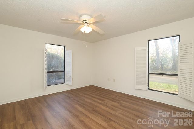 4912 Sardis Road F, Charlotte, NC 28270