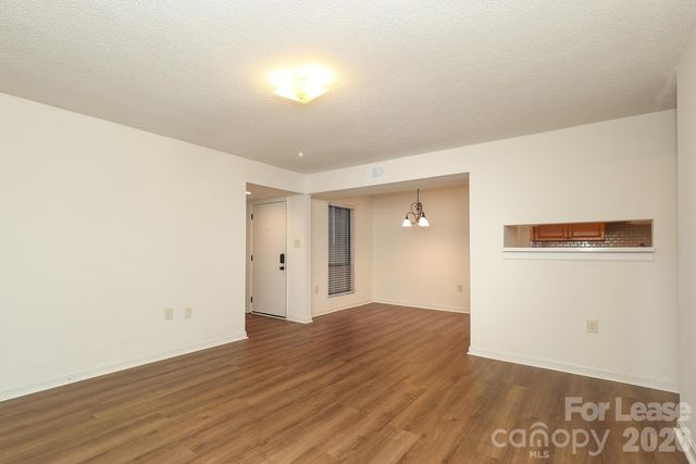 4912 Sardis Road F, Charlotte, NC 28270