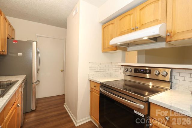 4912 Sardis Road F, Charlotte, NC 28270