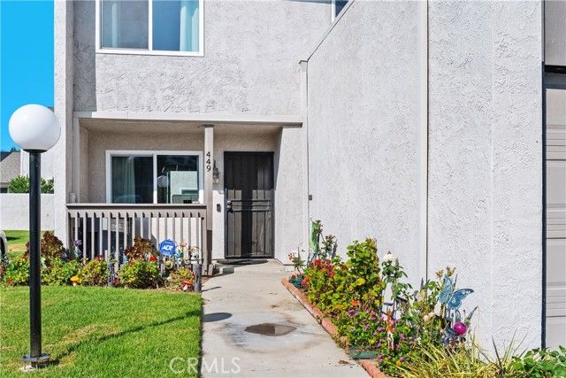 449 N Via Napoli, Anaheim, CA 92806