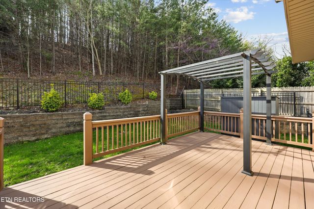 10356 Harrison Springs Lane, Knoxville, TN 37932