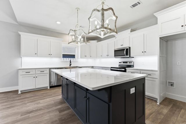 4 Quartet Cove, Greenbrier, AR 72058