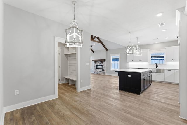 4 Quartet Cove, Greenbrier, AR 72058