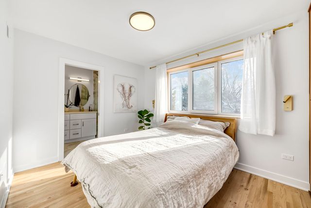 2415 Lake Avenue, Wilmette, IL 60091