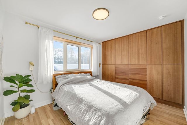 2415 Lake Avenue, Wilmette, IL 60091