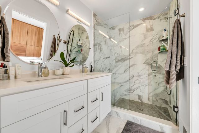 2415 Lake Avenue, Wilmette, IL 60091