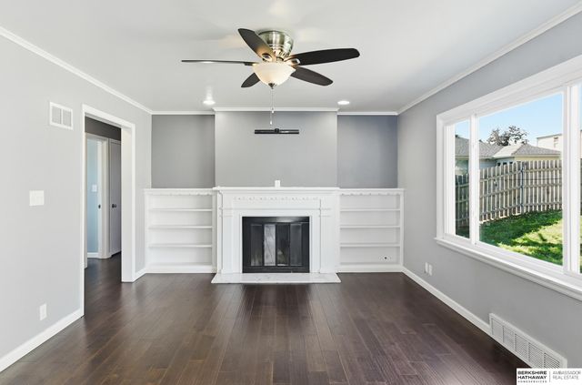 706 N 72nd Street, Omaha, NE 68114