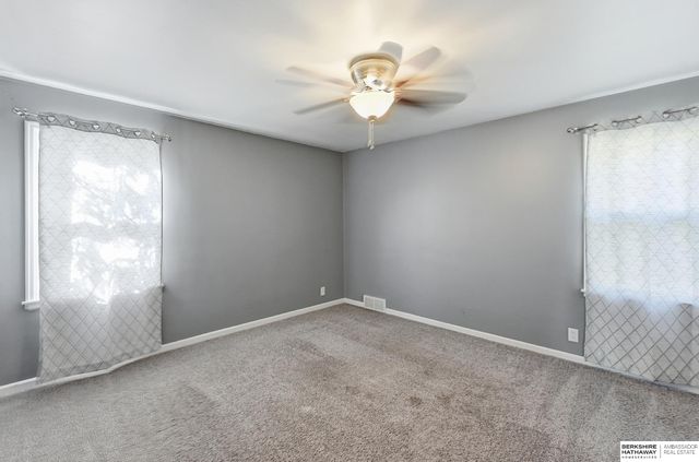 706 N 72nd Street, Omaha, NE 68114