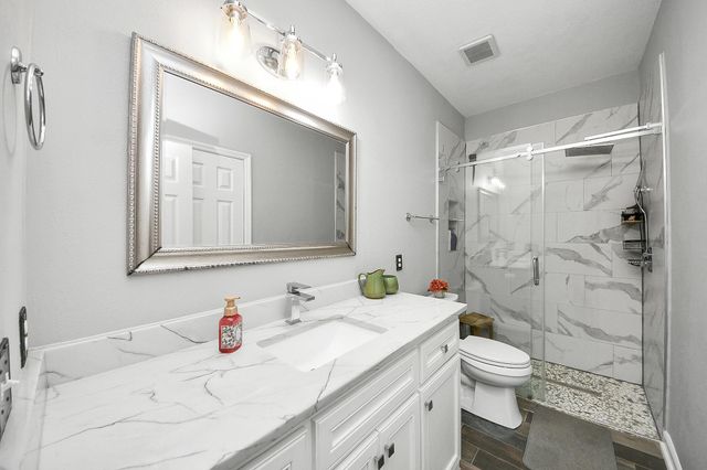 3010 Sycamore Tree Ct, Kingwood, TX 77345