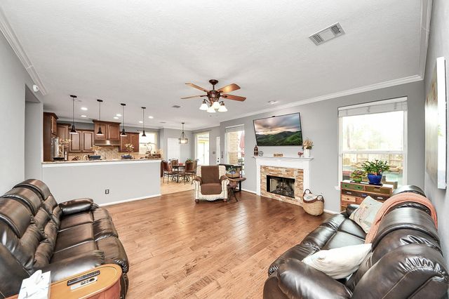 3010 Sycamore Tree Ct, Kingwood, TX 77345