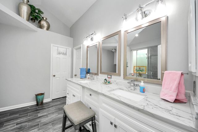 3010 Sycamore Tree Ct, Kingwood, TX 77345