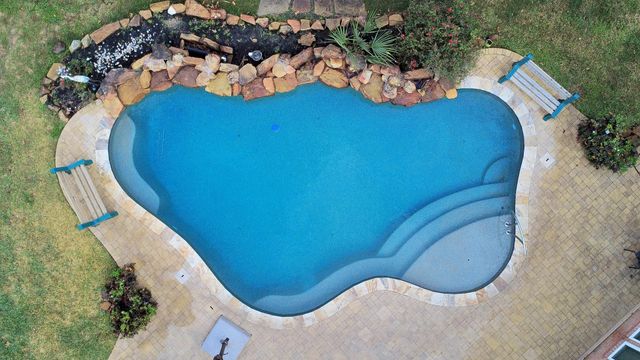 3010 Sycamore Tree Ct, Kingwood, TX 77345