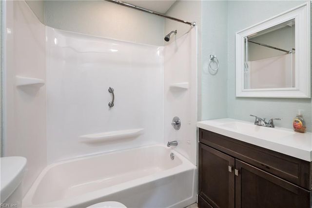 123 Ridgewood RD, Chesapeake, VA 23325