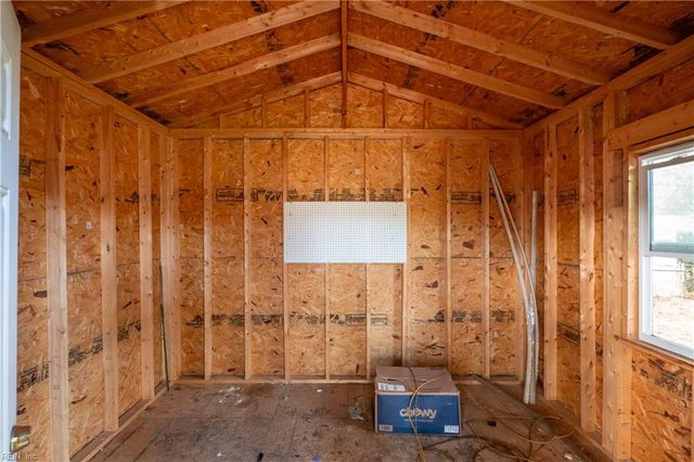 123 Ridgewood RD, Chesapeake, VA 23325