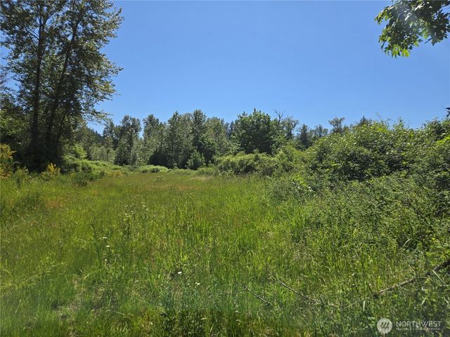 212 XX SE 214th Street, Maple Valley, WA 98038