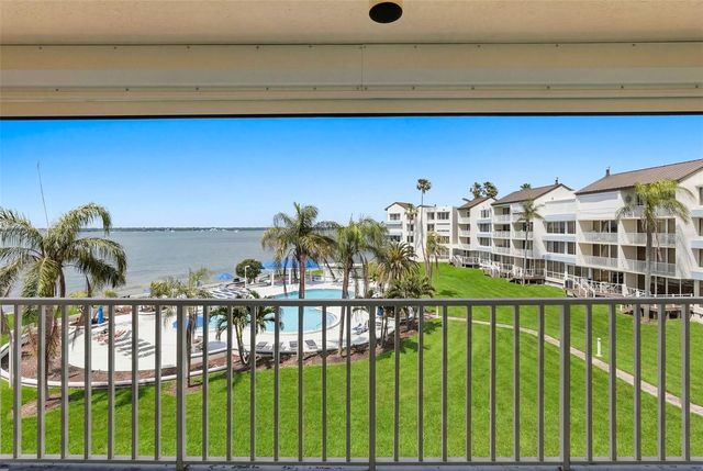 5277 ISLA KEY BOULEVARD S 321, St Petersburg, FL 33715