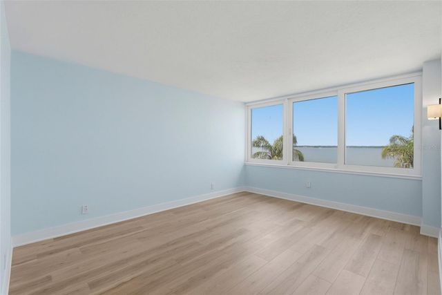 5277 ISLA KEY BOULEVARD S 321, St Petersburg, FL 33715