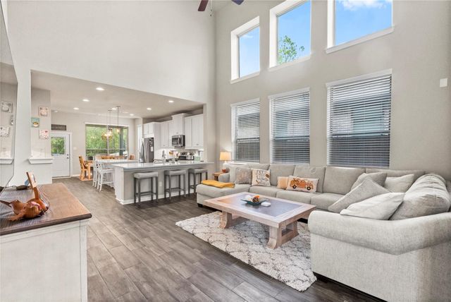 112 Sugar Peak Court, Montgomery, TX 77316