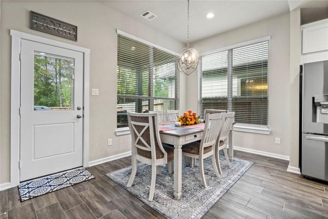 112 Sugar Peak Court, Montgomery, TX 77316