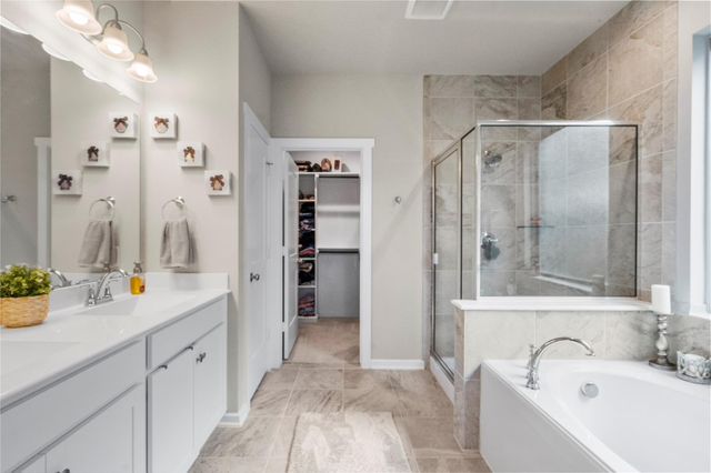 112 Sugar Peak Court, Montgomery, TX 77316