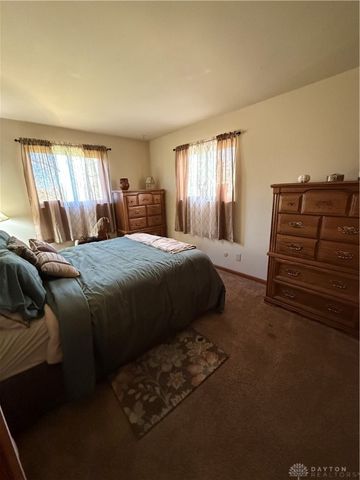 2621 Rhapsody Drive, Dayton, OH 45449