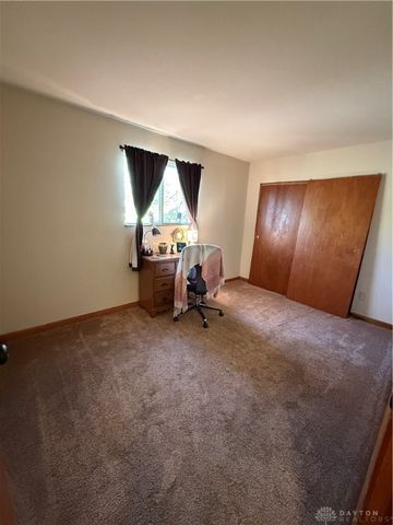 2621 Rhapsody Drive, Dayton, OH 45449