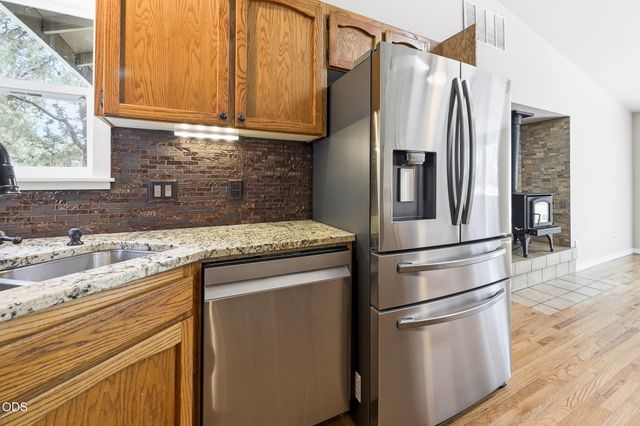 19637 Poplar Street, Bend, OR 97702