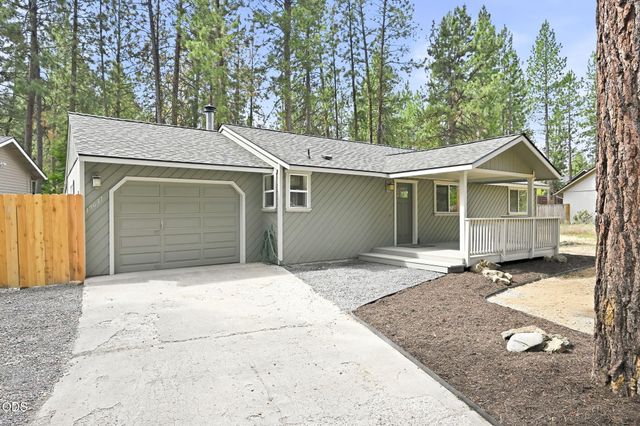19637 Poplar Street, Bend, OR 97702
