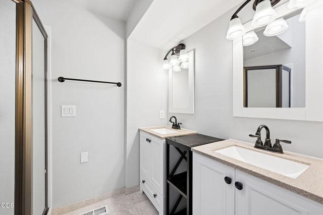 19637 Poplar Street, Bend, OR 97702