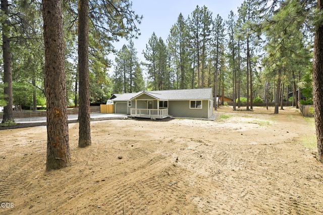 19637 Poplar Street, Bend, OR 97702