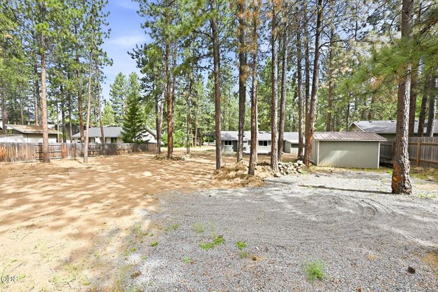 19637 Poplar Street, Bend, OR 97702