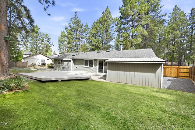 19637 Poplar Street, Bend, OR 97702