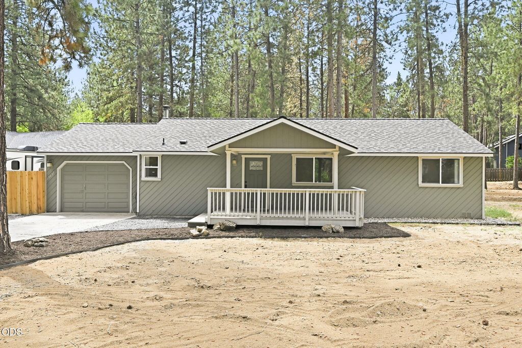 19637 Poplar Street, Bend, OR 97702