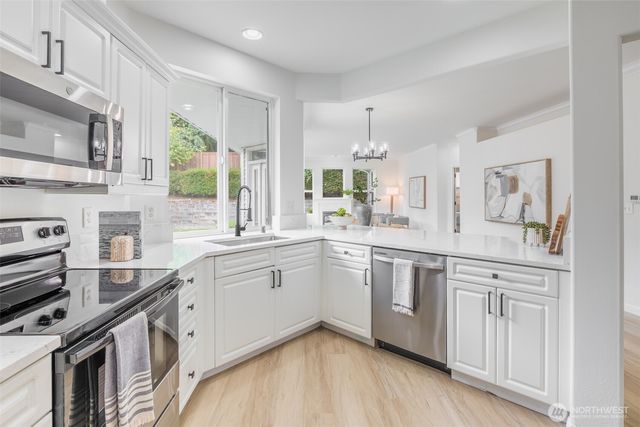 6909 38th Street Ct W, University Place, WA 98466
