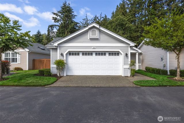 6909 38th Street Ct W, University Place, WA 98466