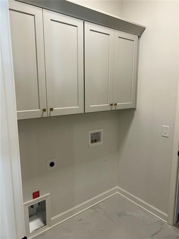 2000 Homestead Court, Woodstock, GA 30189