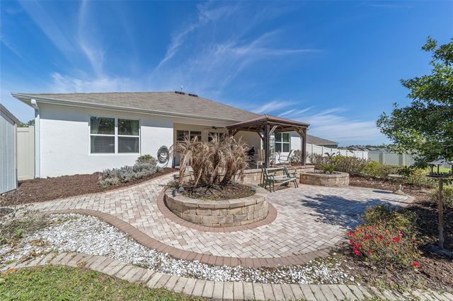 4996 NE 14TH PLACE, Ocala, FL 34470