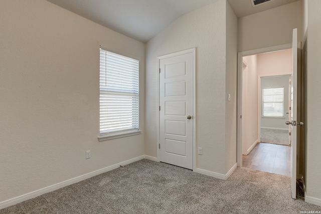 3017 Hess, Schertz, TX 78154