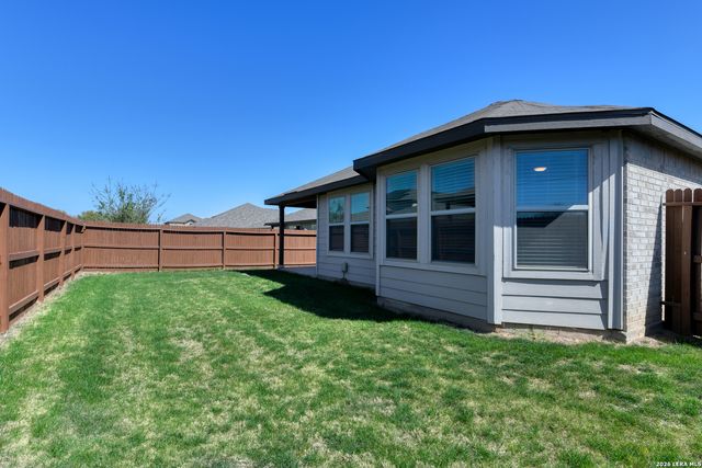 3017 Hess, Schertz, TX 78154