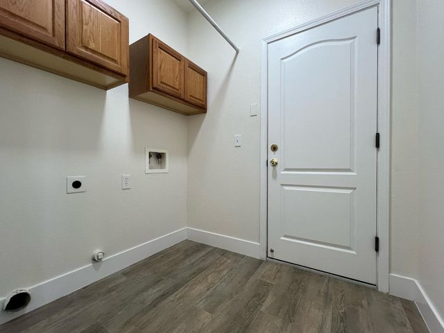 2150 N Rosendo Avenue, Fresno, CA 93722