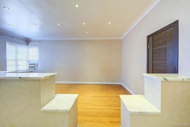 76-36 113 Street 6F, Forest Hills, NY 11375